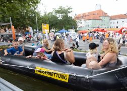 Besuchermagnet Jena Feierte Seine Feuerwehr Und Rettungskraefte 48